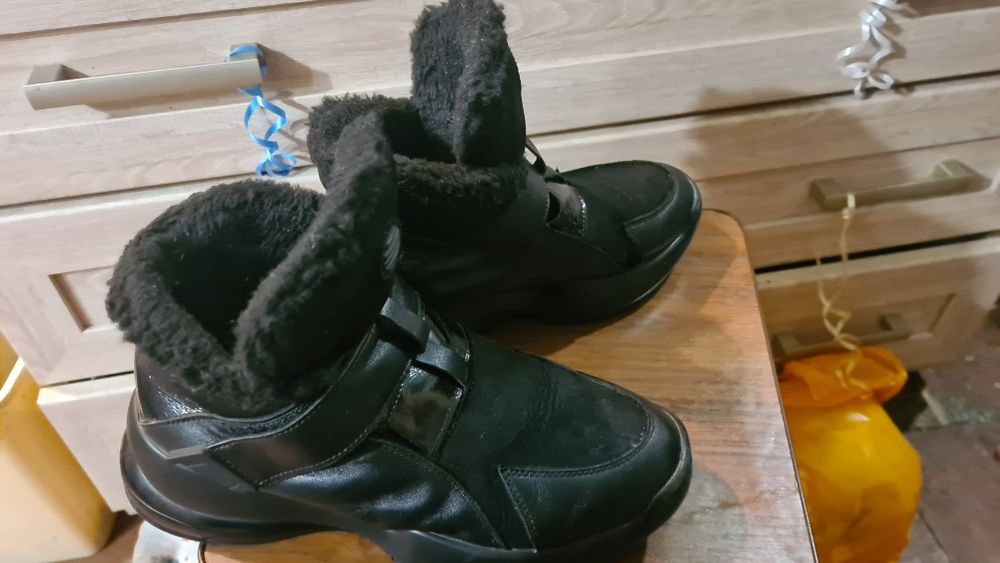 Полу сапоги,спортивного стиля