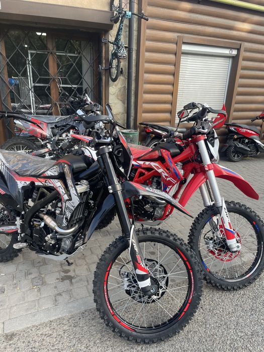 Мотоцикл CRF-300