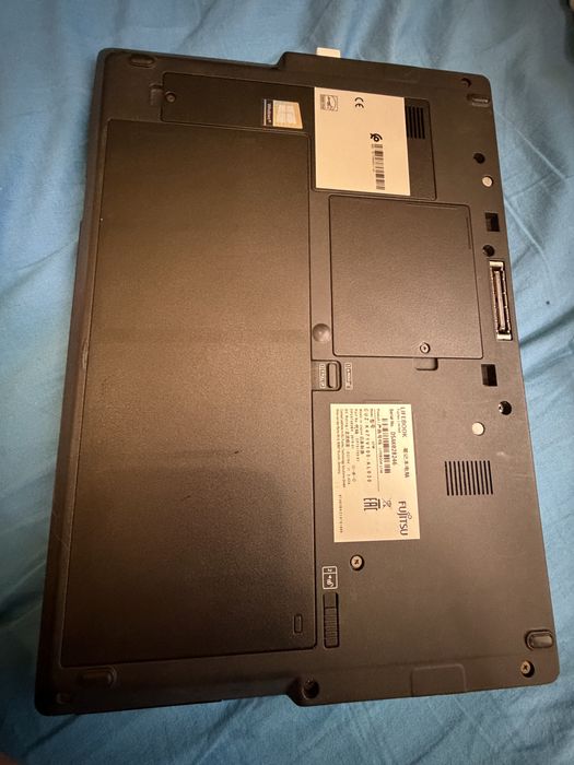 Ноутбук Сенсорний 14 дюймів, і5 проц  512 гб