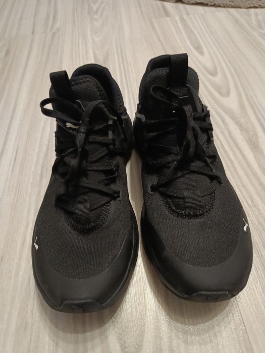 Buty Puma-czarne