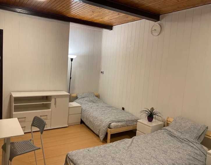 100грн сутки и 400грн неделя Киевский Хостел М Харьковская Позняки