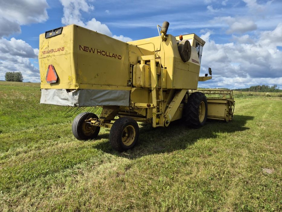Kombajn new holland 1545