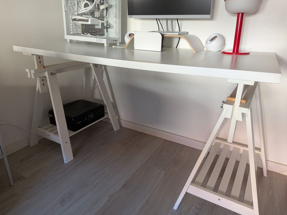 Secretária IKEA 150x75