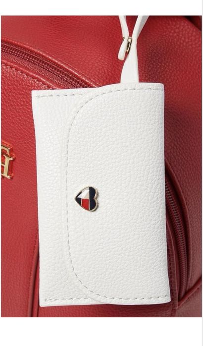 Tommy Hilfiger нова оригінальна сумка/ рюкзак
