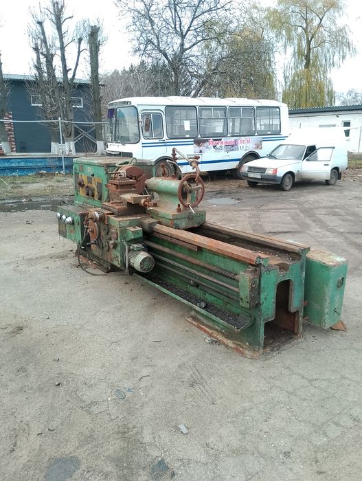 токарний станок 1М63ДФ101