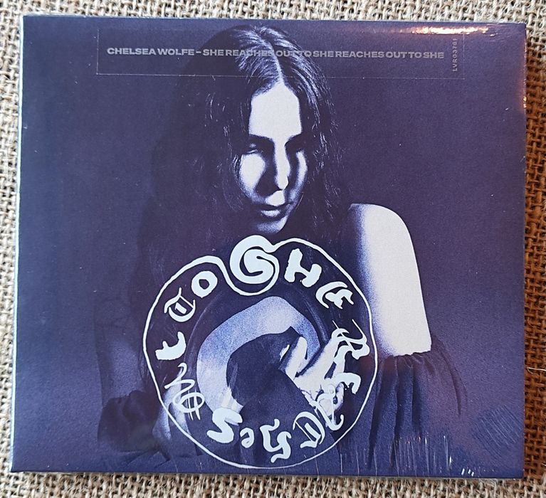 Chelsea Wolfe - She Reaches Out To She Reaches Out To She CD