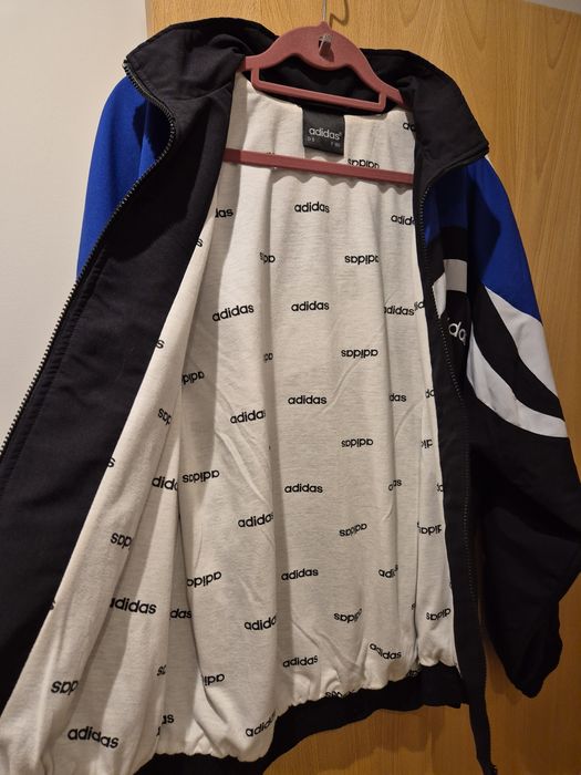 Casaco de fato de treino, da marca Adidas