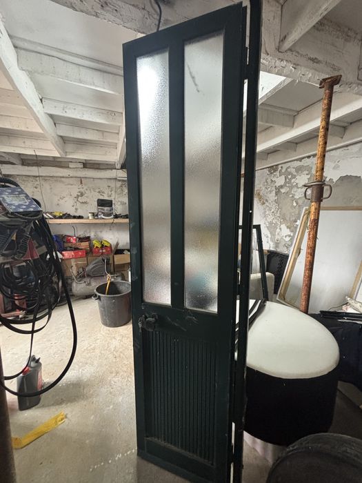 Vendo porta de aluminio