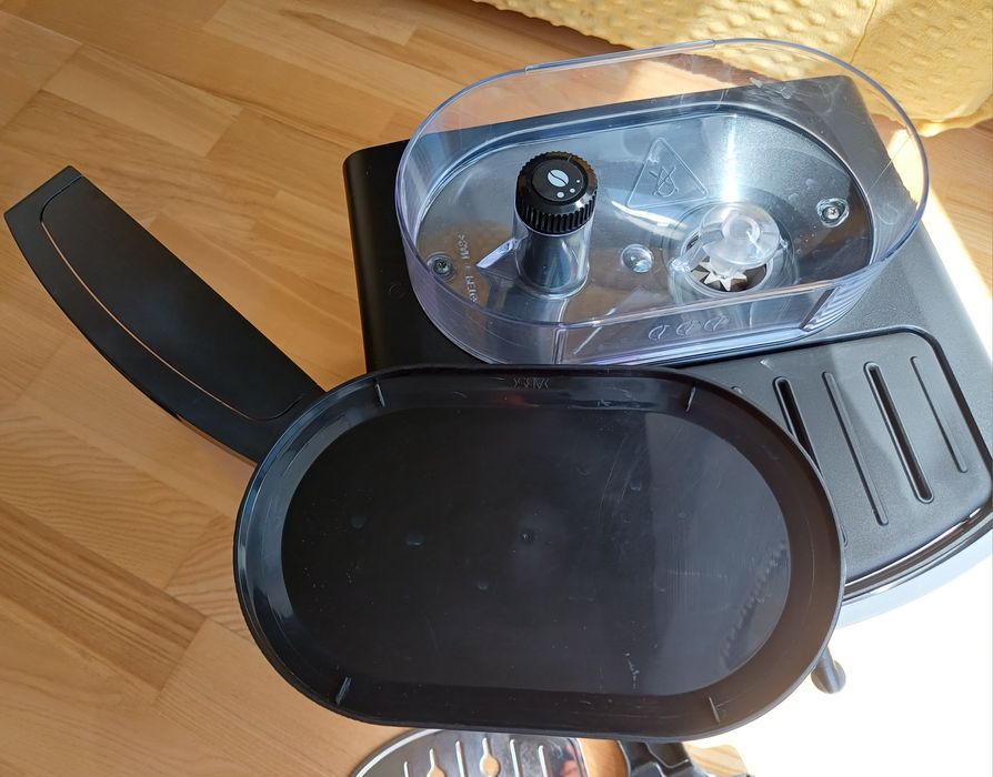 Ekspress do kawy ziarnistej Krups EA81