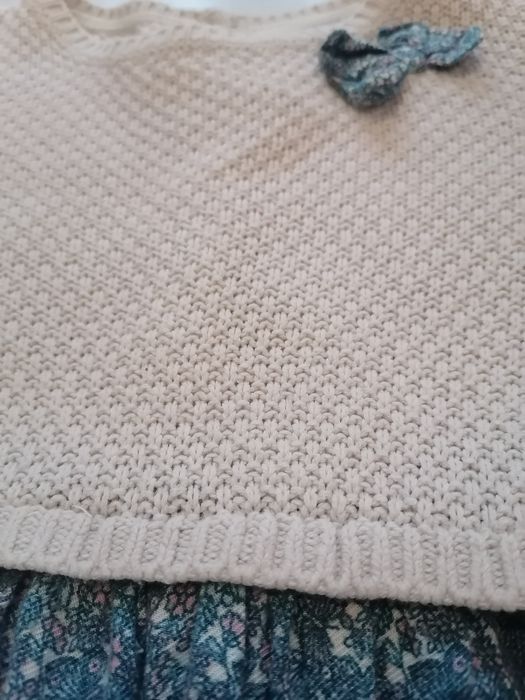 Sukienka z łączonych materiałów