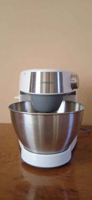 Кухоний комбайн KENWOOD Type KHC29