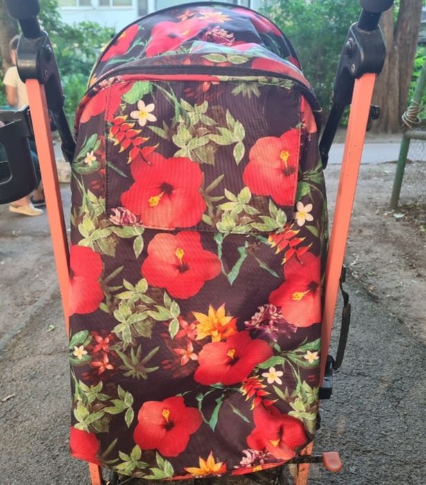 Прогулочная коляска трость Cosatto