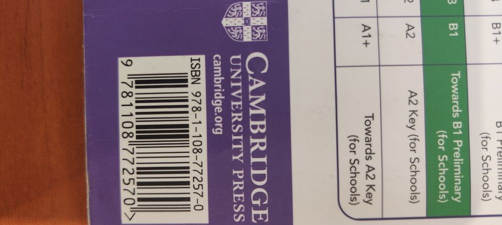 Manuais Cambridge " IT! 3" It's your world