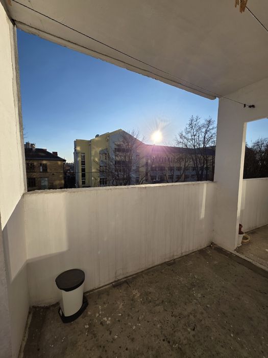 Продаж просторої 2 кім квартири.  Вул. Рахманінова 30/13