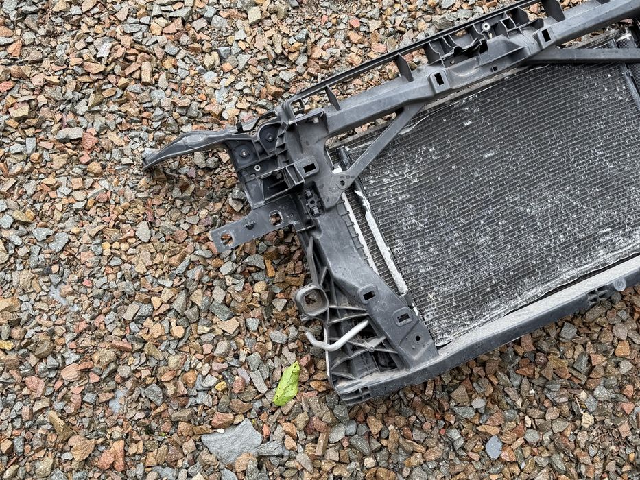Pas przedni audi a3 8v 8v0805588a