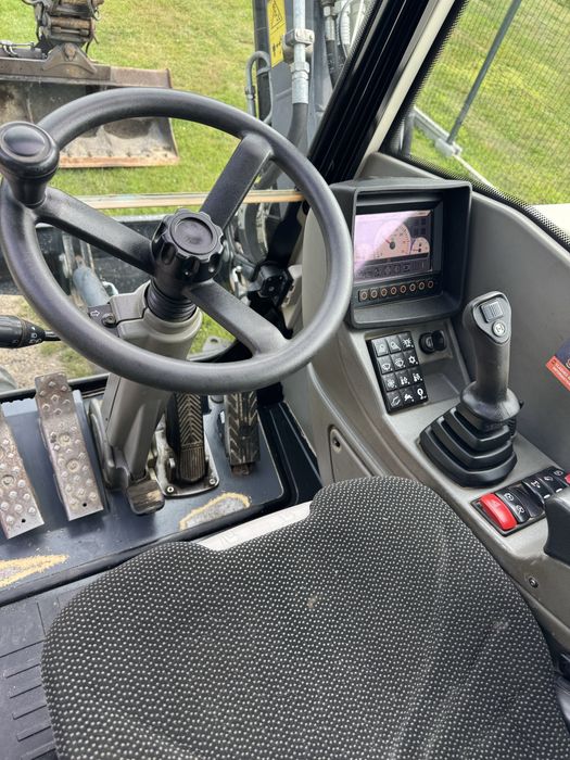 REZERWACJA Sprzedam koparkę Schaeff  TW95 Terex, rok prod.2017