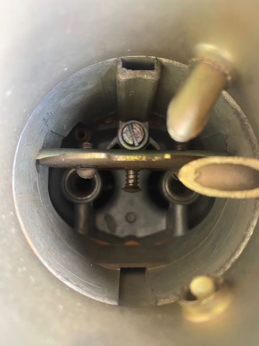 Продам Карбіратор зіл 131