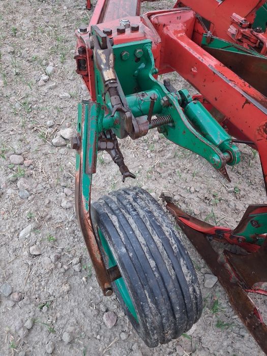 Sprzedam plug kverneland ES95 LD100 4 skibowe.