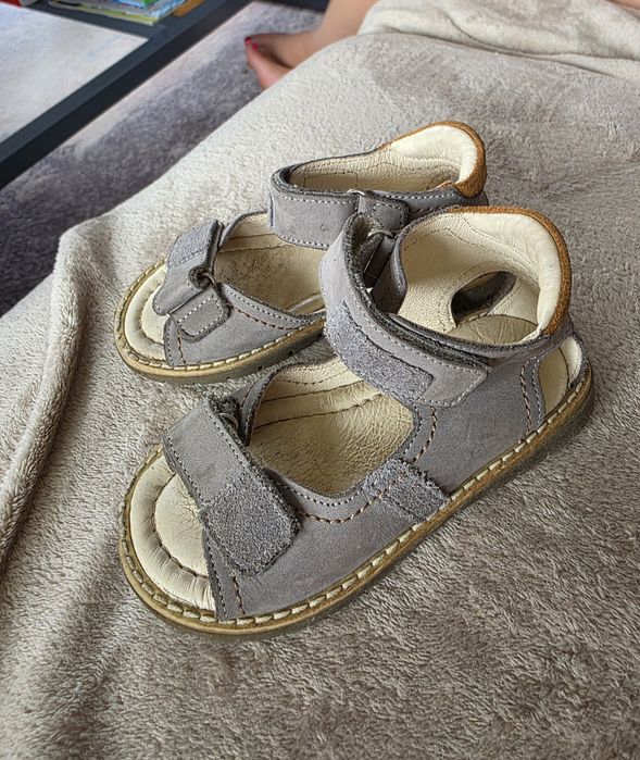 Buty dziecięce mała aropa