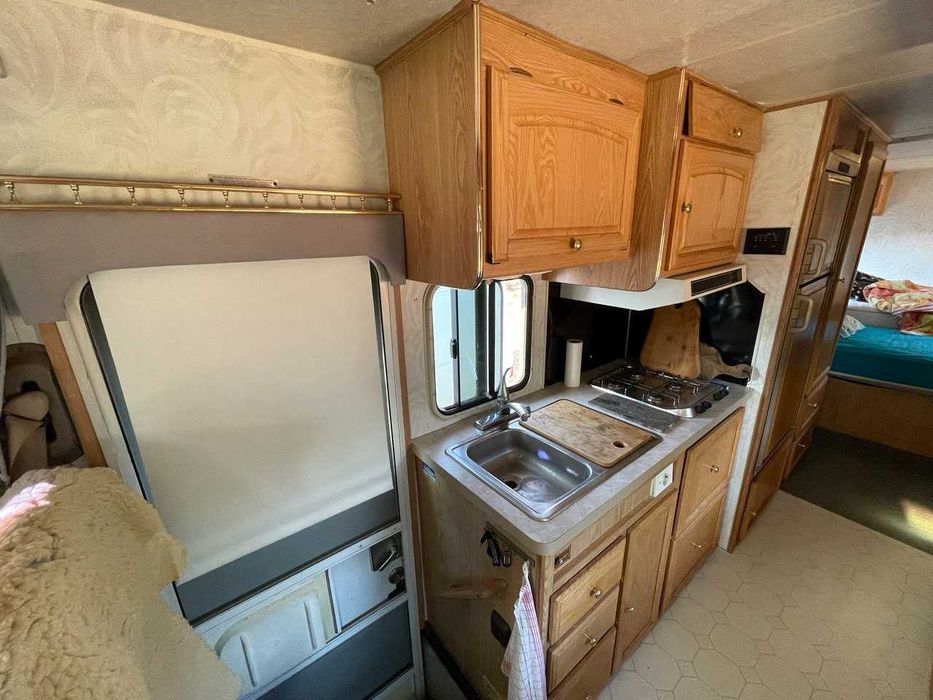 GMC Chevy Pursuit 6,5 V8 Diesel CamperVan