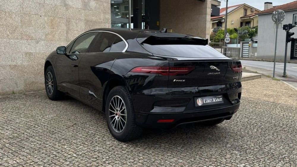 Jaguar I-Pace EV400 AWD SE