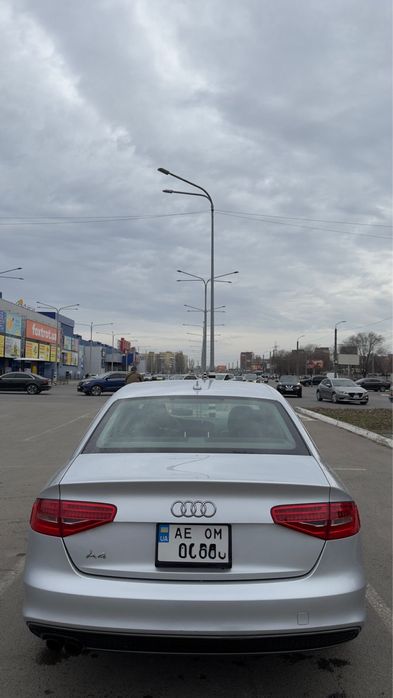 Продам Ауді А4 S line