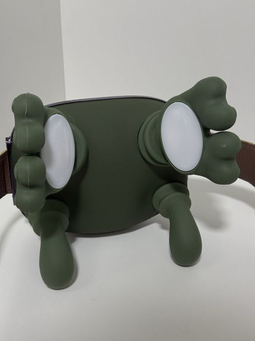 Електричний масажер для шиї та плечей