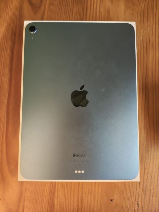 iPad Air 64 GB (5°gen) + Apple pencil (2°Gen)
