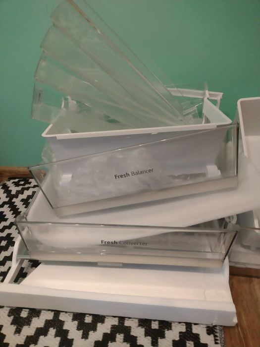 Szuflady półki do lodówki LG