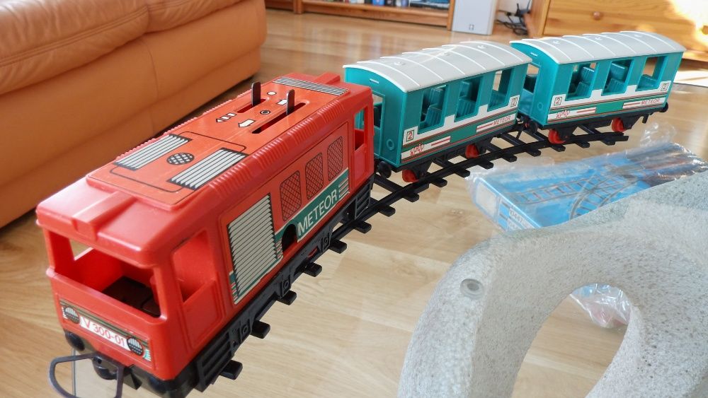 Elektra PLUS. Mały zestaw. DDR. PRL. Kolejka.