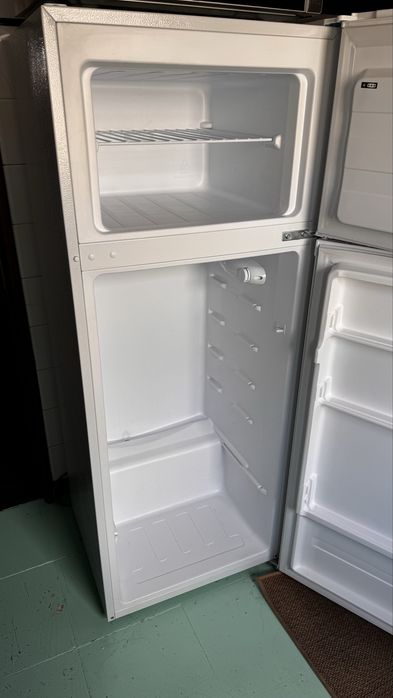 Frigorifico combinado 200L