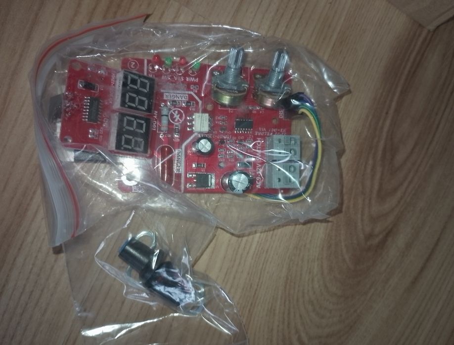 Sterownik do zgrzewarki punktowej.