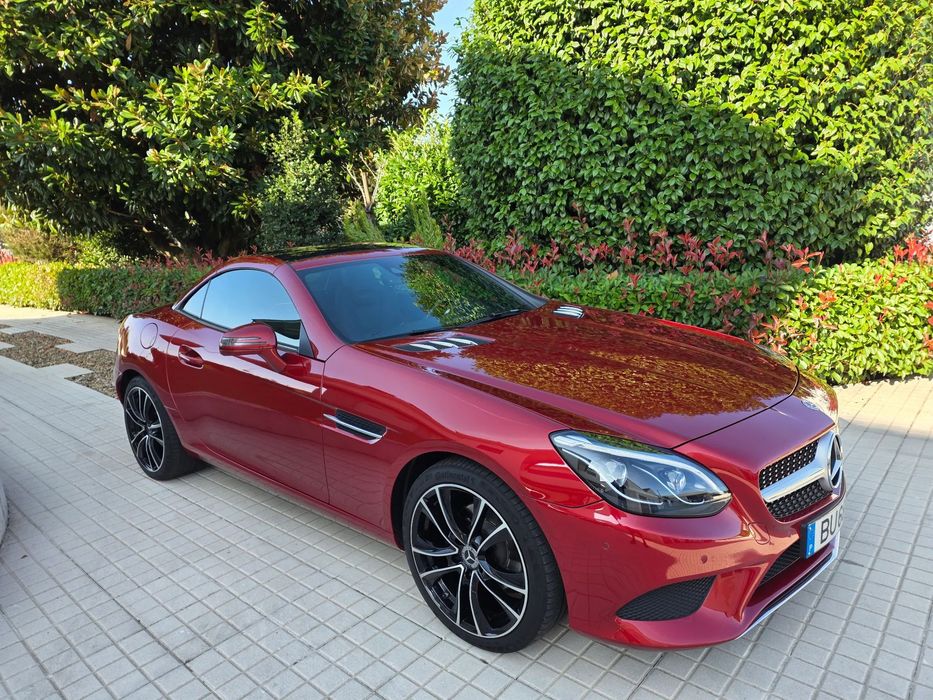 Mercedes-Benz SLC 180 9G-TRONIC