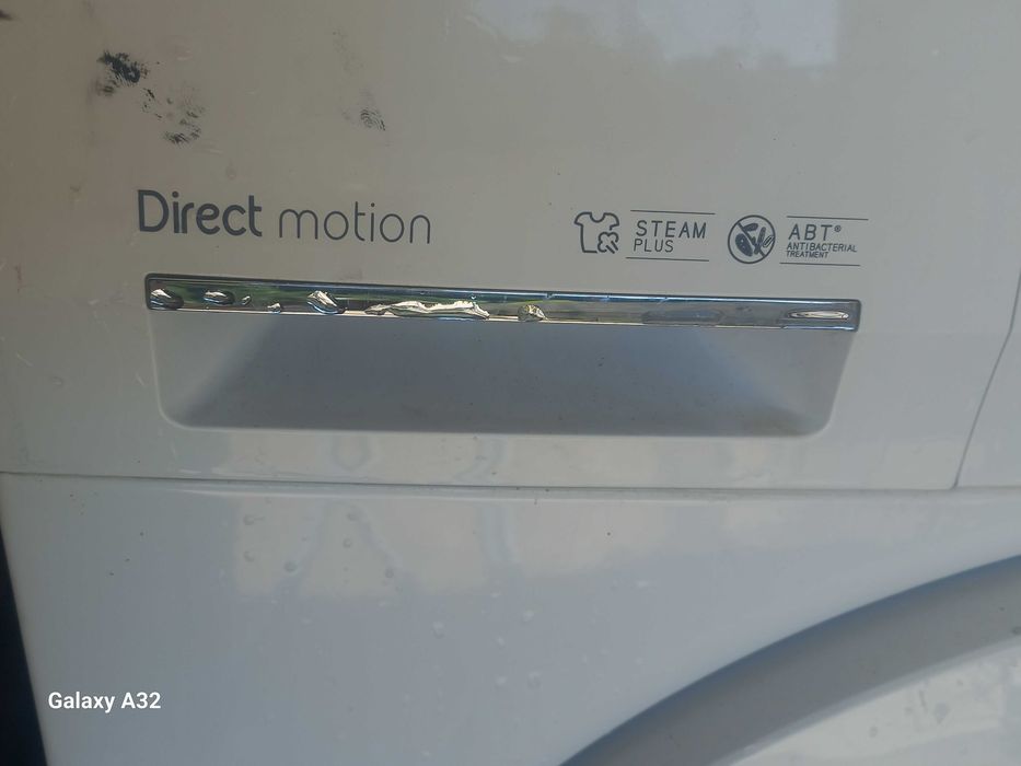 Maquina de lavar roupa