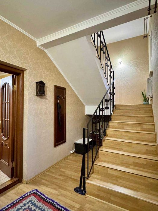 Шикарний будинок з підвалом та автономністю Морозівка Бориспіль