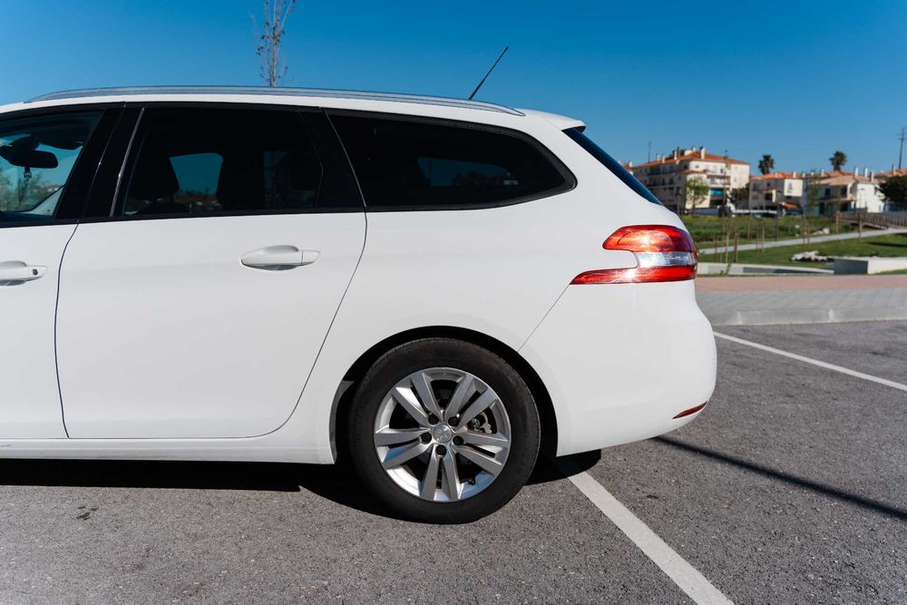 Peugeot 308 SW 1.5 BlueHDi