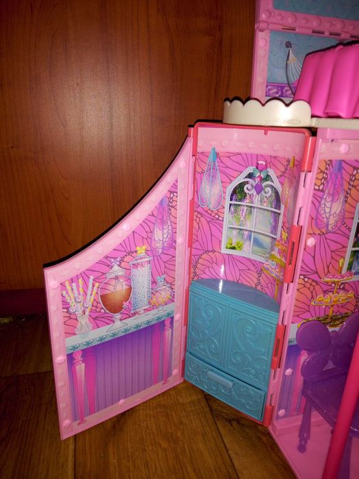 Składany domek dla lalki Barbie Pałac Barbie Mariposa