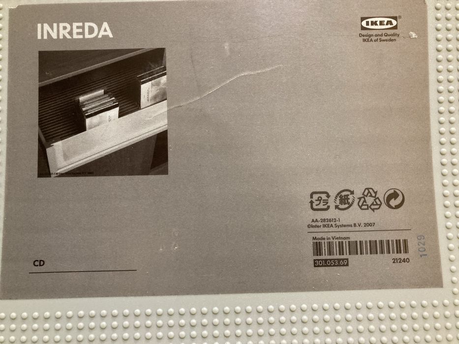 Uchwyt na płyty cd