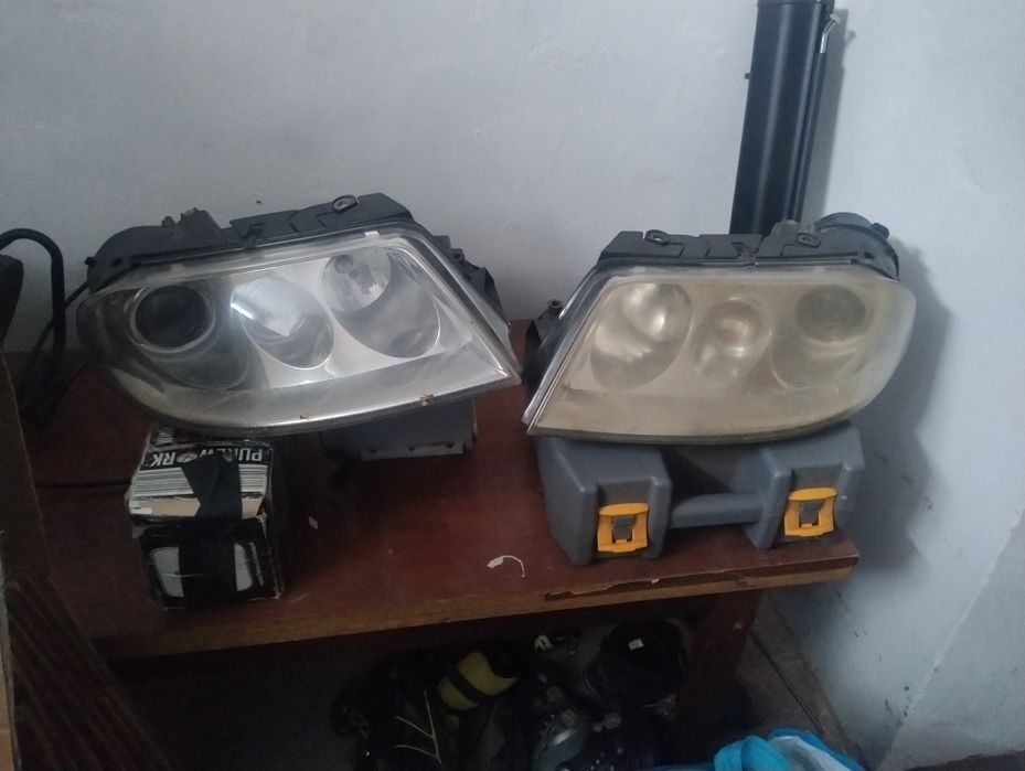 VW passat B5 lift lampy Xenon lewa prawa