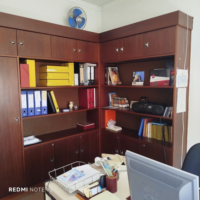 Móvel estante madeira maciça 1,90cm altura