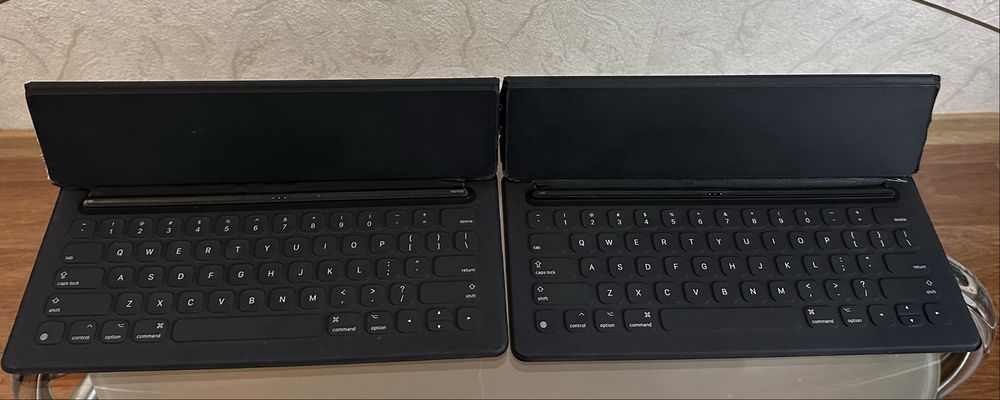Клавіатура Smart Keyboard Folio (MJYR2LL/A Model A1636, A2038)
