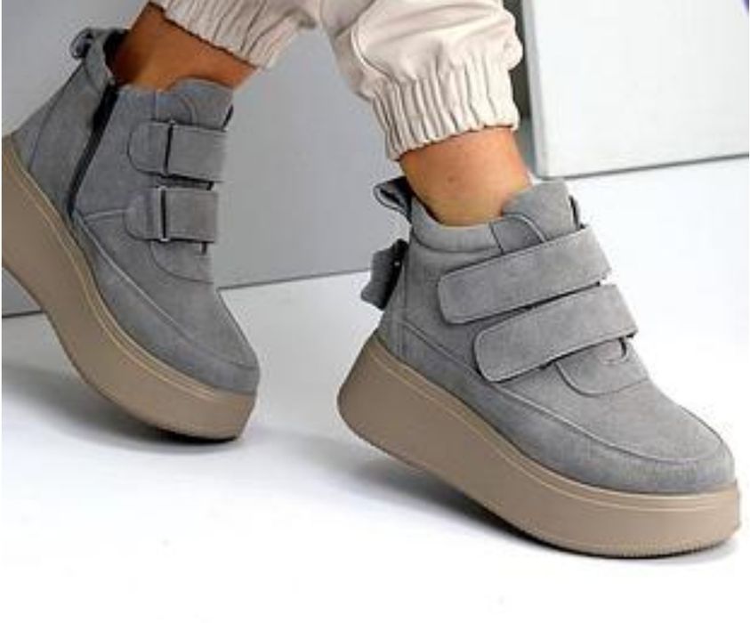 Зимове взуття з натуральної замші