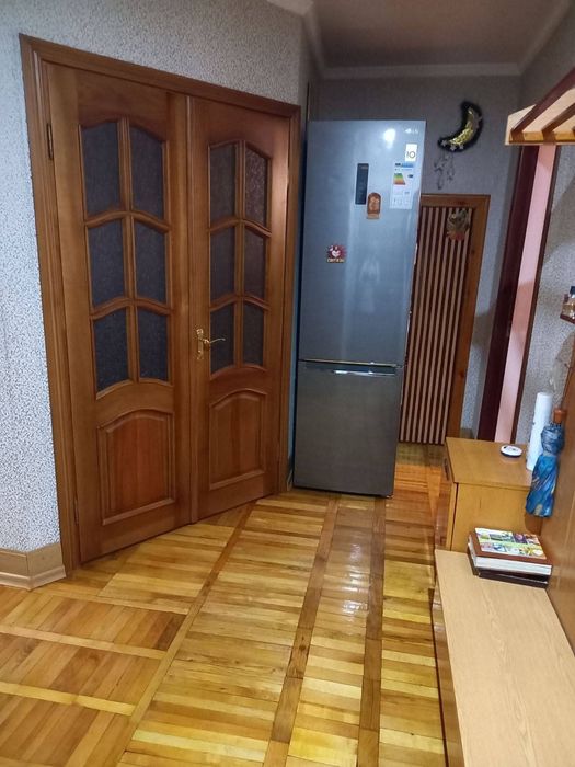 Продам затишну трикімнатну квартиру
