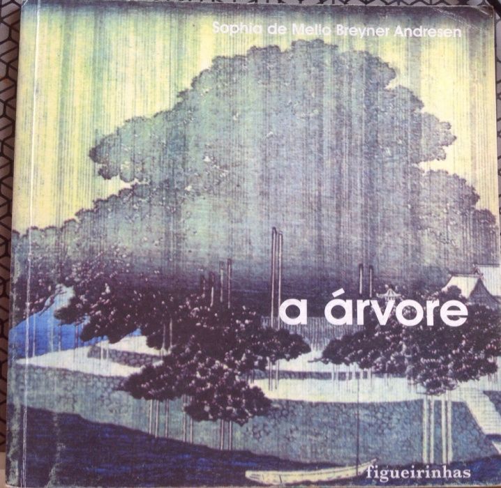 Vendo o livro "a árvore" de Sophia de Mello Breyner Andresen