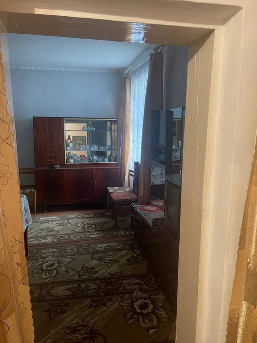 Продам половину будинку