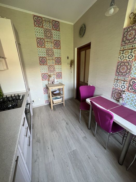 Сдам 2 ком кв Леси Украинки ул.