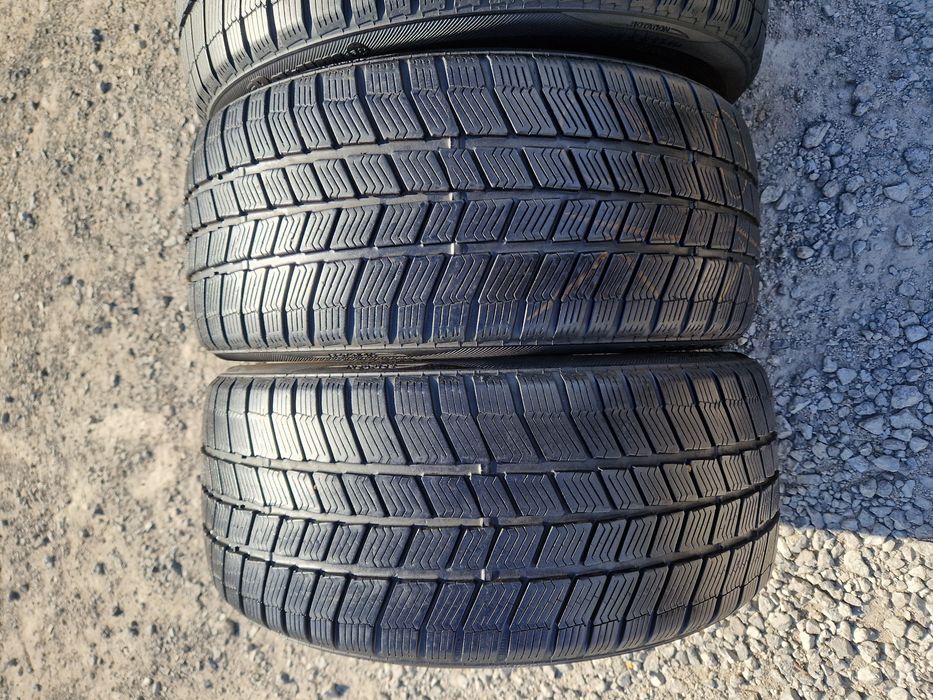 Opony zimowe Barum Polaris 3  225/40r18 (92V) XL