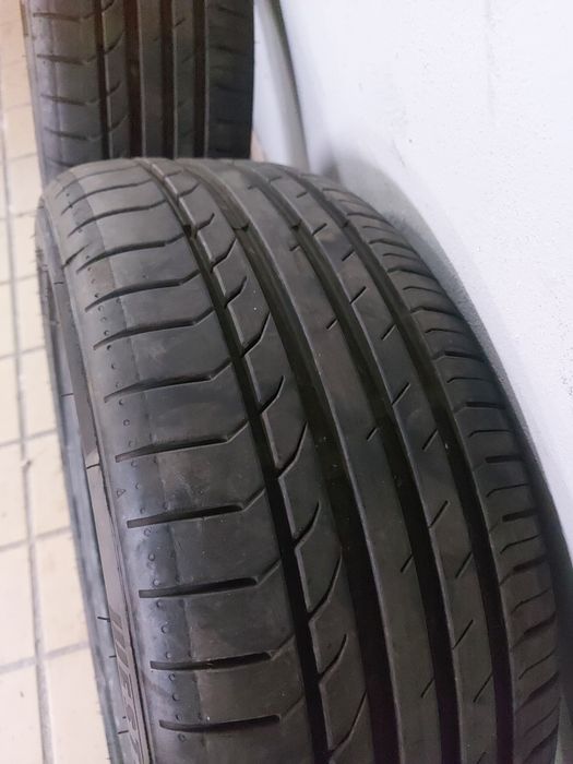 Pneus 215/45R16 semi novos