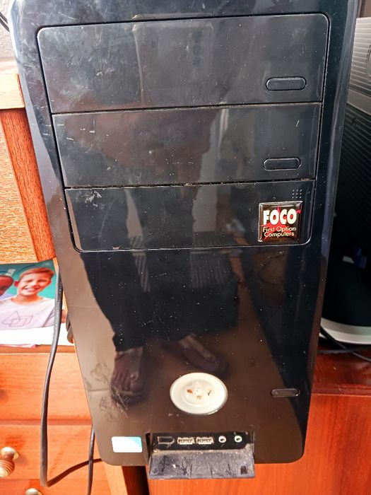 TOrre de pc com teclado