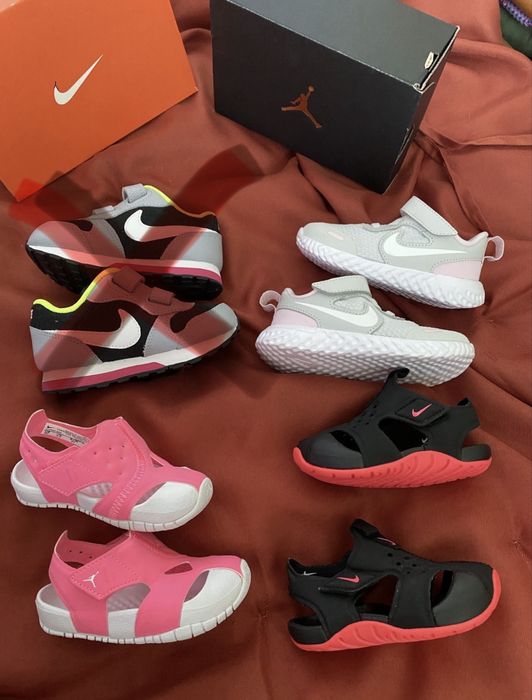 Calcado menina Nike Sandalias bebe 21, tenis menina 23